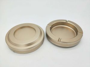 鋁煙灰缸氧化土豪金色，新年商務(wù)送禮，非常漂亮，線上開始訂售。